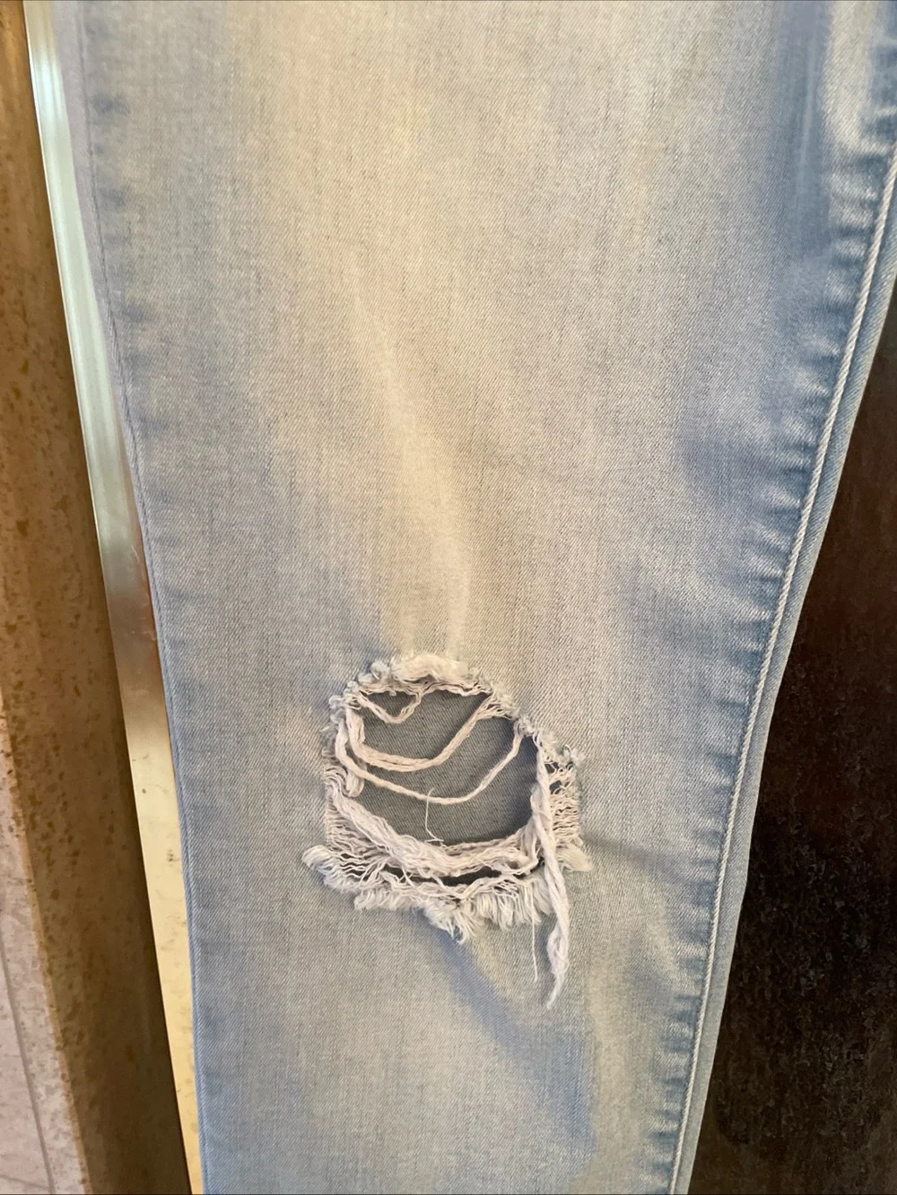 Refuge Light Blue Distressed Women's Jeans Size 10